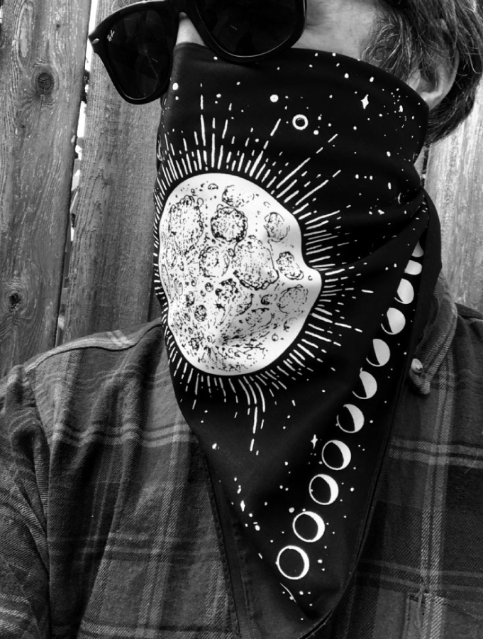 Lunar · Bandana