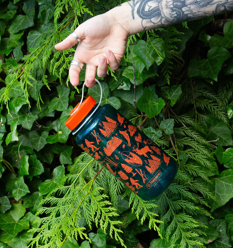 PNW Patterns 32oz Water Bottle - Fire Orange/Ocean Blue