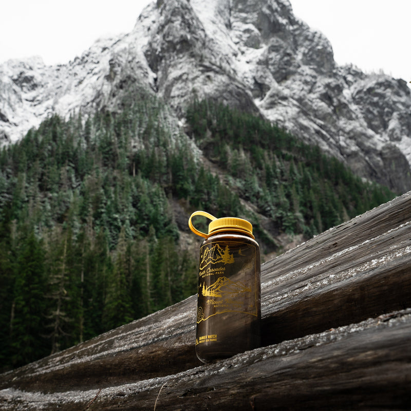 Washington National Parks Water Bottle - 32oz - Brown + Yellow Lid