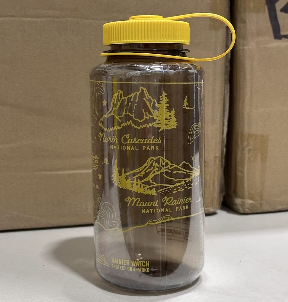 Washington National Parks Water Bottle - 32oz - Brown + Yellow Lid