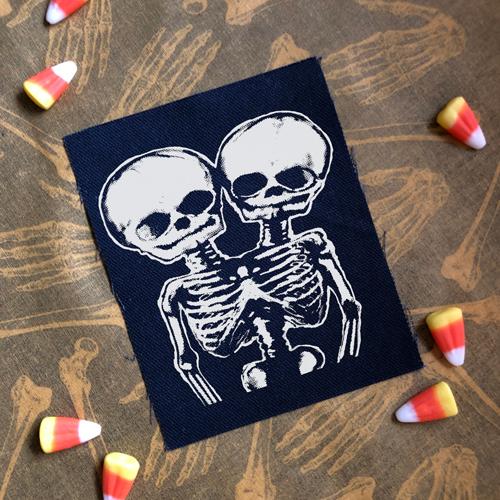 Conjoined Skulls · Canvas Patch